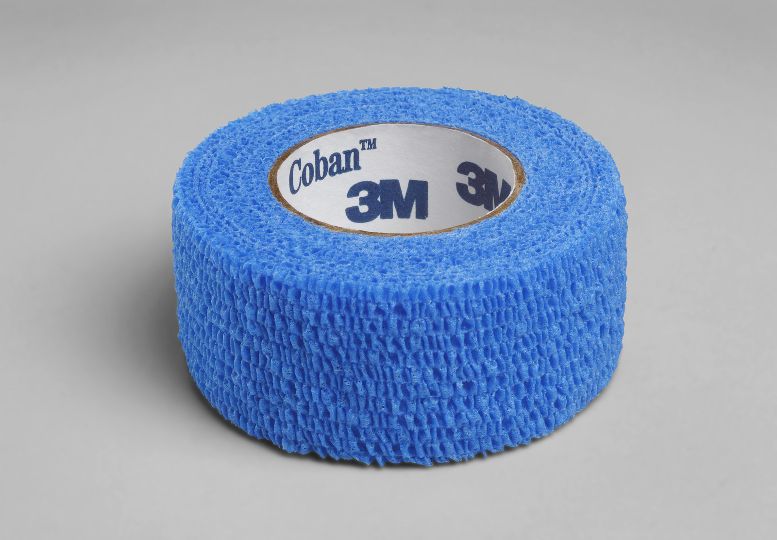 3M™ Coban™ Selbsthaftender Stütz- und Fixierverband, 1581B, blau, 2.5cm x 4.5m (gedehnt), 30/Packung