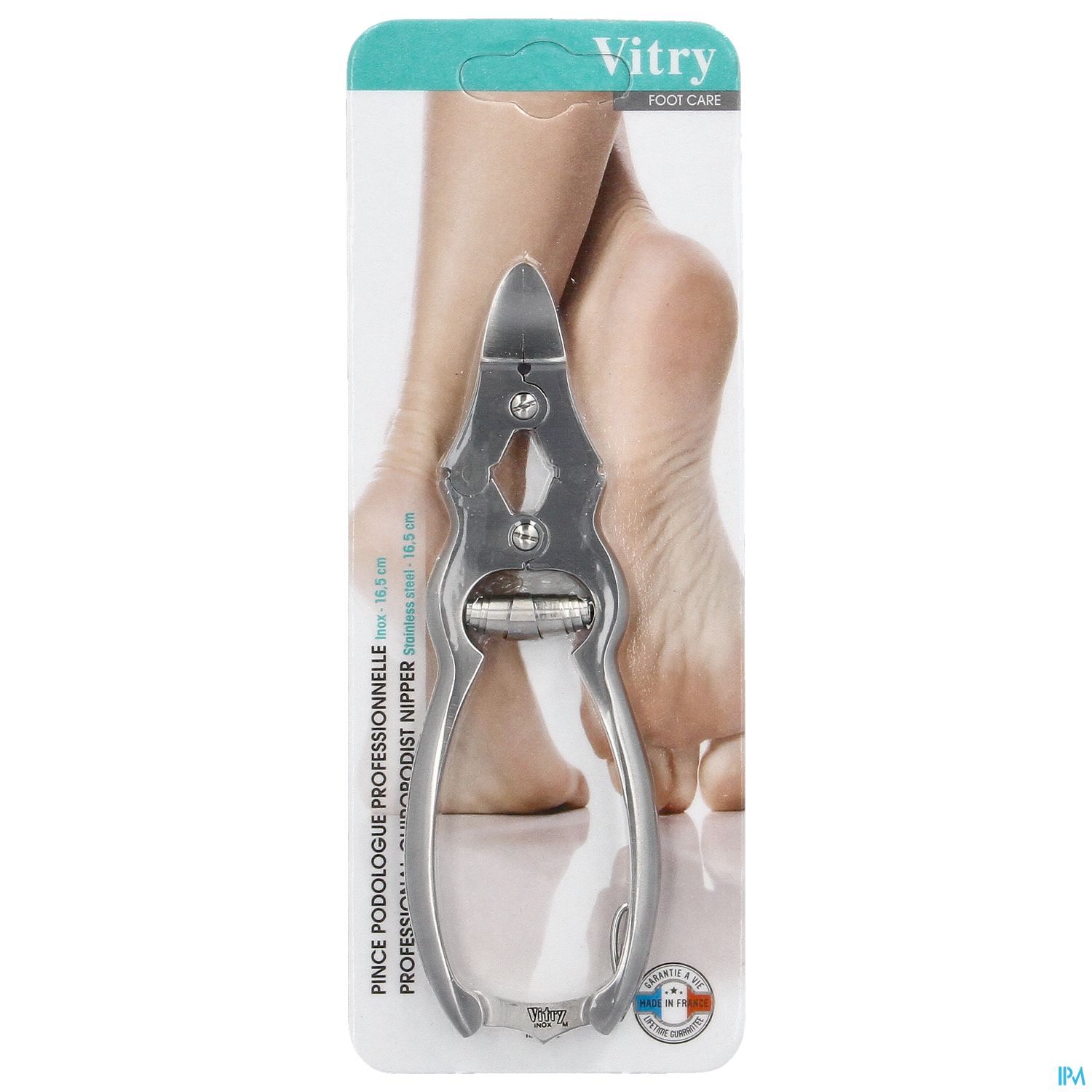 Nagelzange für Fußpflege in Verpackung, mit Fuß im Hintergrund.